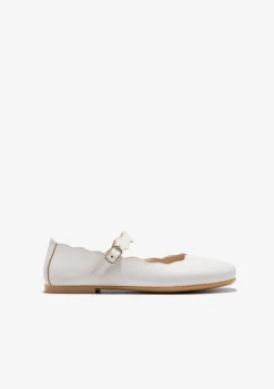 Shop Bailarinas Hebilla Ondas Beige B&W Zapatos|Zapatos De Ceremonia